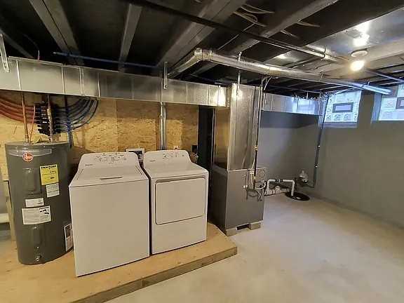 2829 N Taylor St - Photo 2 of 16