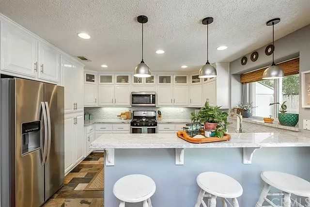 13960 Driftwood Dr #A - Photo 7 of 30
