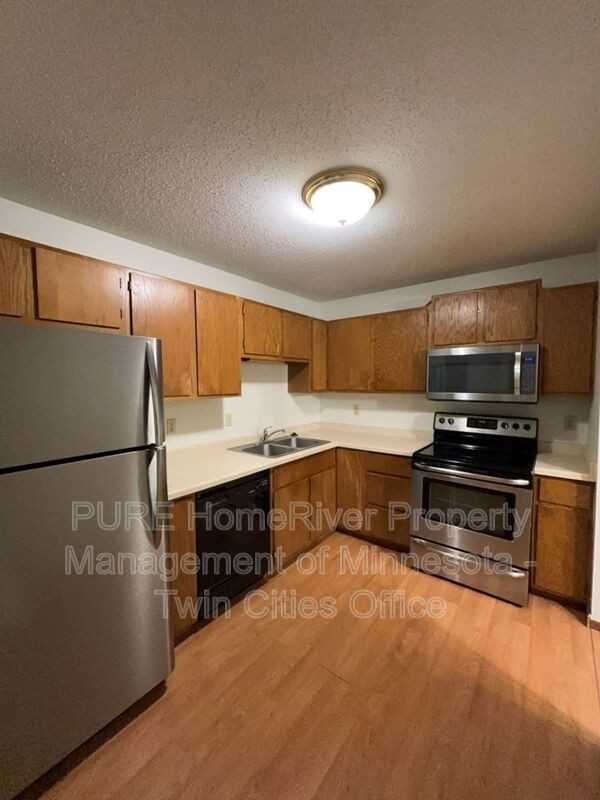5607 Green Circle Dr #106 - Photo 2 of 19