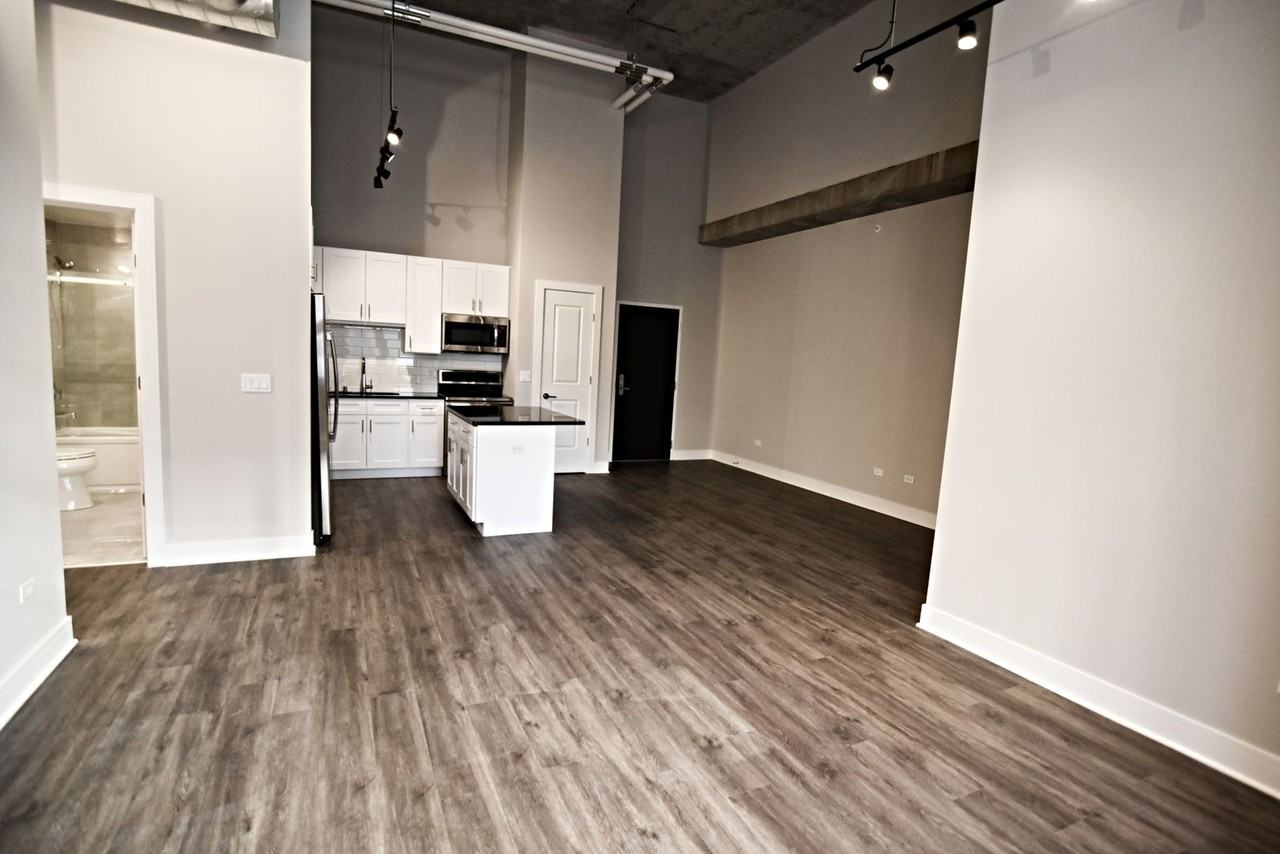 3815 North Broadway #224 - Photo 3 of 16