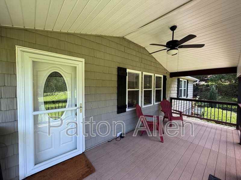 1020 Hutch Mountain Rd - Photo 6 of 32