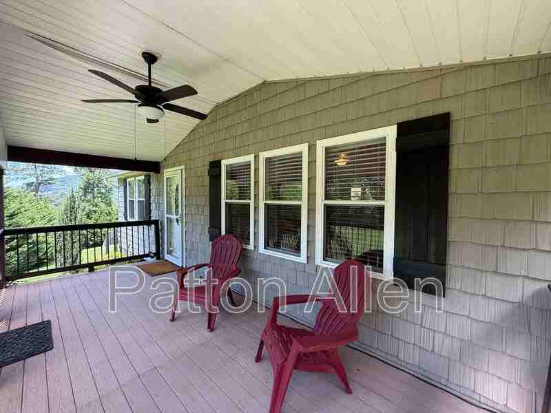 1020 Hutch Mountain Rd - Photo 7 of 32