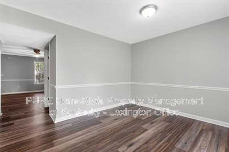 1053 Merrick Dr #A - Photo 3 of 23