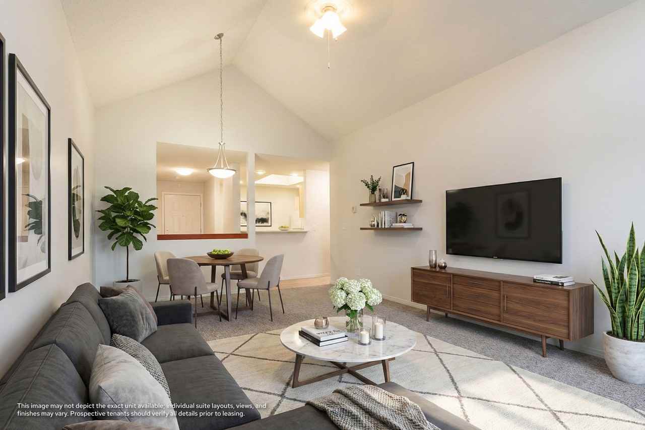Laurentian Heights - Photo 5 of 28