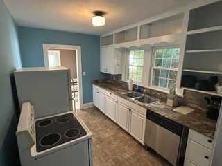 206 S Eastern St - Photo 4 of 6