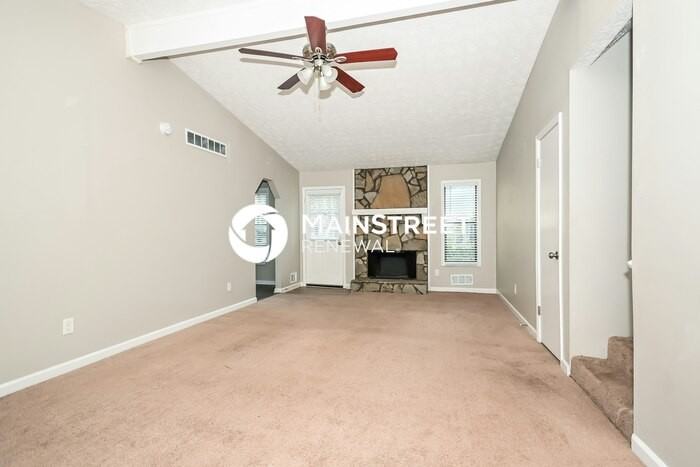 358 Shalloway Dr Ne - Photo 4 of 18