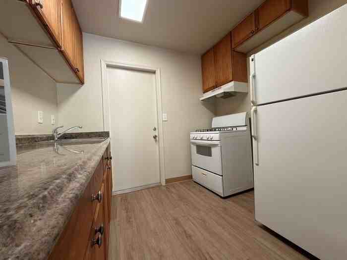 1365 Old Canyon Rd #5 - Photo 5 of 8