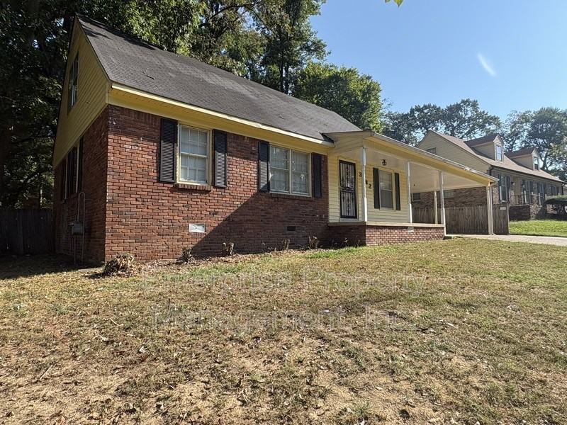 3182 Casann Cv - Photo 3 of 38