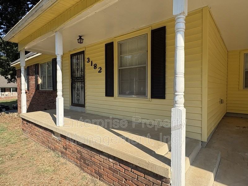 3182 Casann Cv - Photo 6 of 38