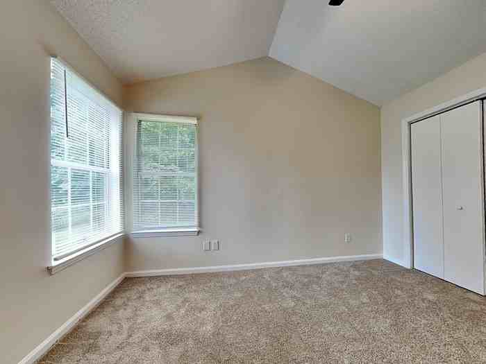 1509 Eagles Landing Dr - Photo 7 of 17