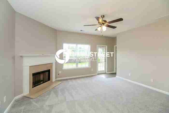 1900 Chadberry Walk - Photo 7 of 16