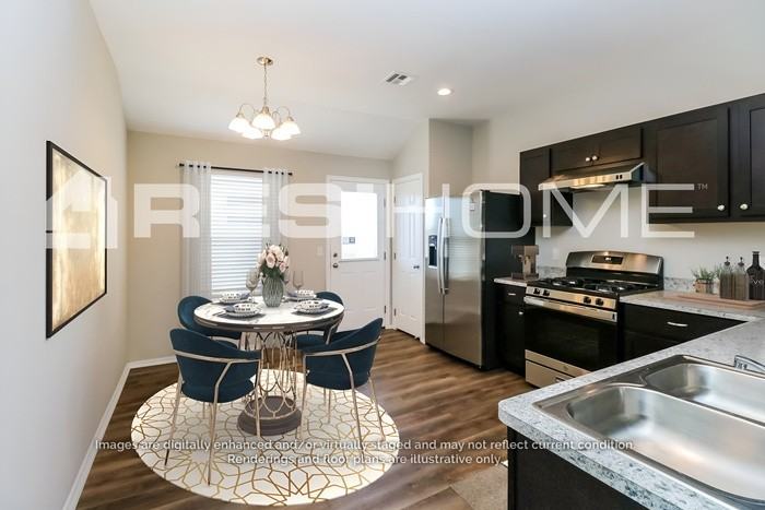 916 Klare Ln - Photo 3 of 16