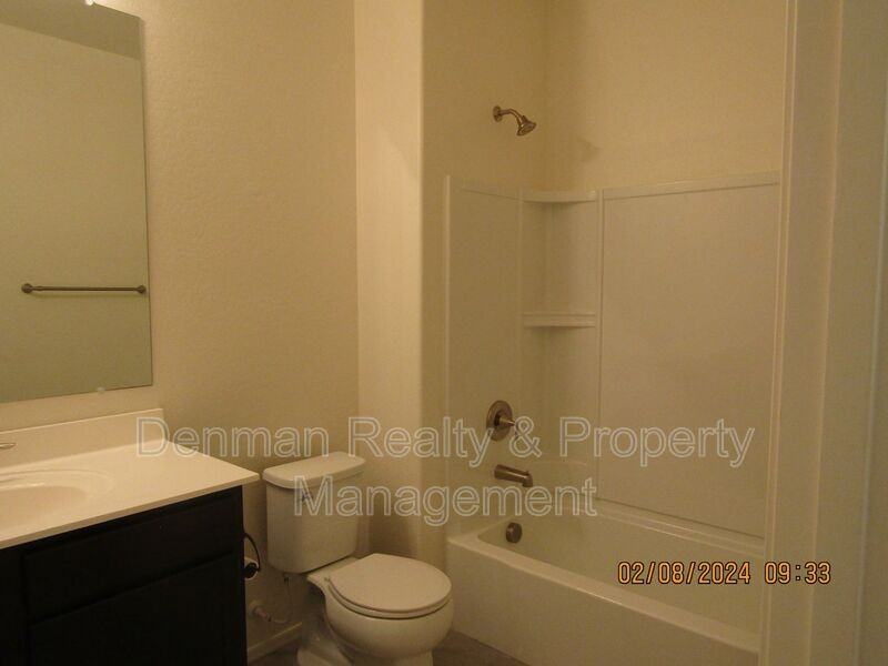 225 W Tropical Dr - Photo 5 of 14