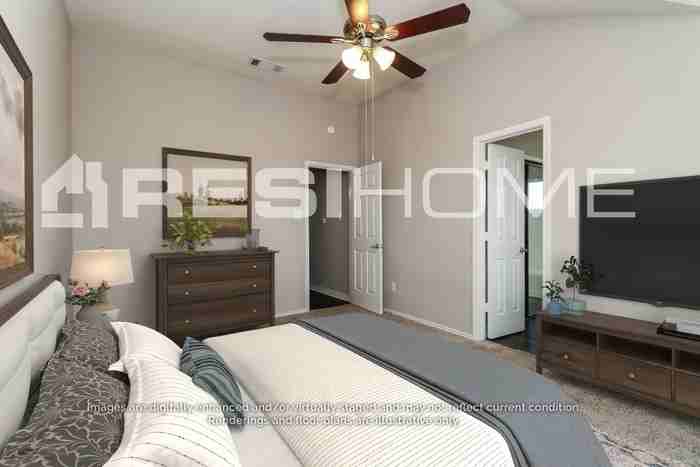 703 Meadowdale Rd - Photo 6 of 15