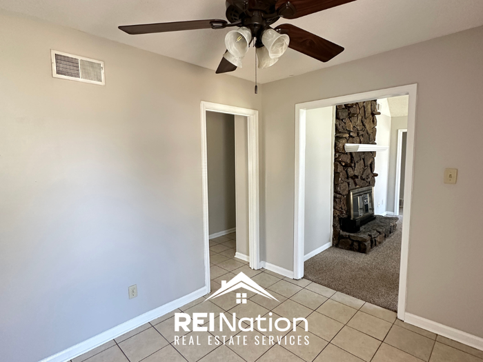 6129 Briarbend Ln - Photo 7 of 24
