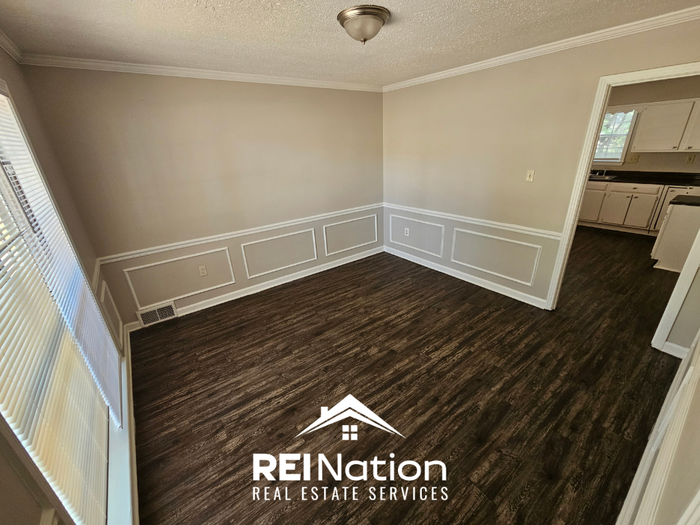 5711 Scottsdale Ave - Photo 6 of 18