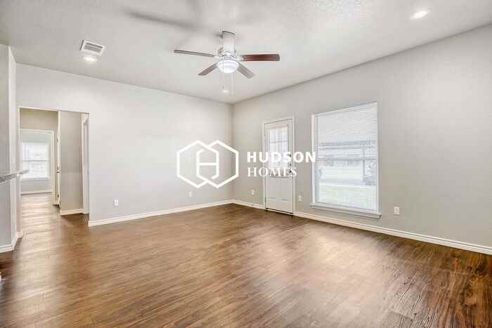 101 Pharm Hills Rd #403 - Photo 3 of 13