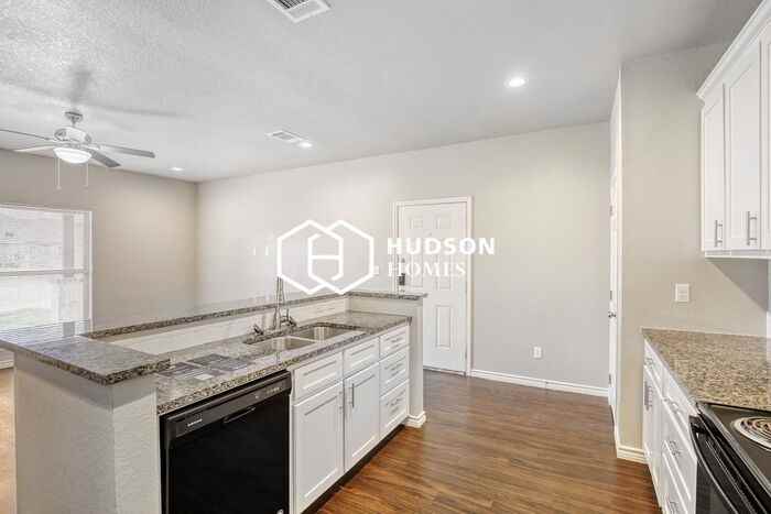101 Pharm Hills Rd #403 - Photo 7 of 13