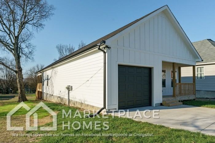2901 Dodson Ave - Photo 2 of 32