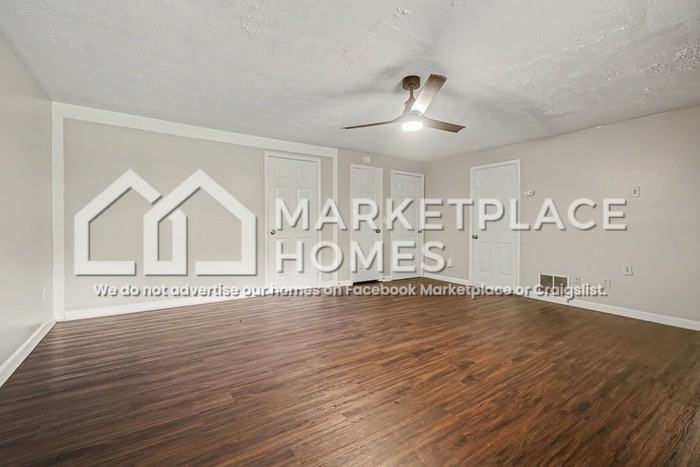 1488 Devon Mill Way #B - Photo 4 of 14