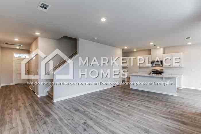 7280 Scotlyn Way - Photo 3 of 28
