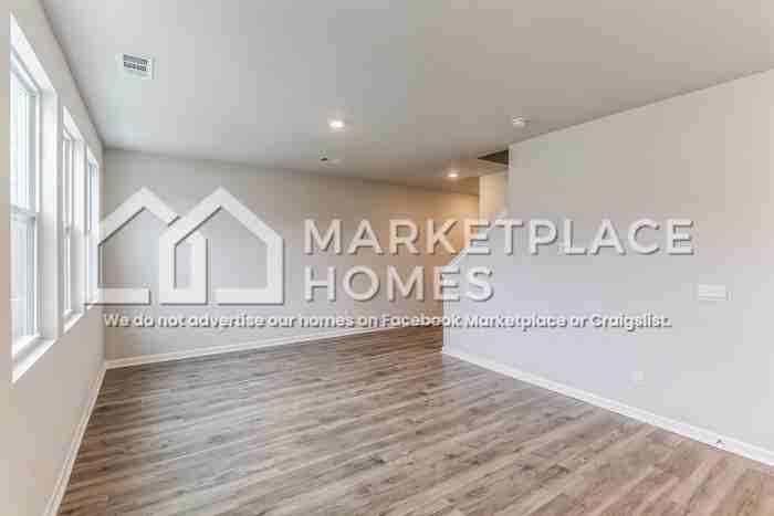 7280 Scotlyn Way - Photo 4 of 28