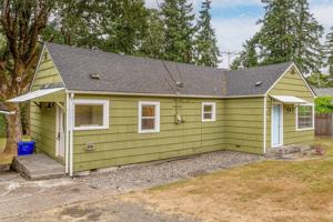 featured image of 1812 Alma Dr