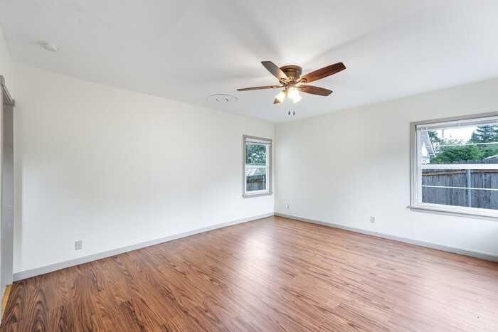 1812 Alma Dr - Photo 4 of 35