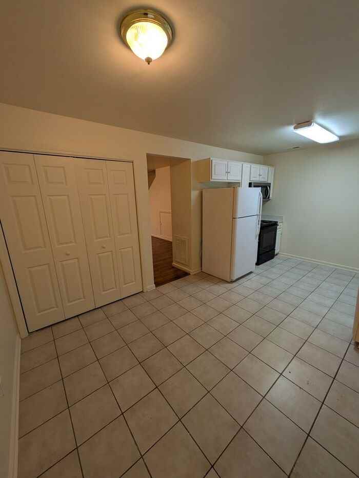 1738 14th Street Ln Ne #A - Photo 4 of 9