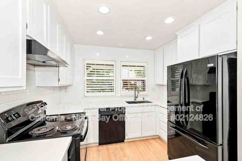 2360 Battersea St - Photo 7 of 26
