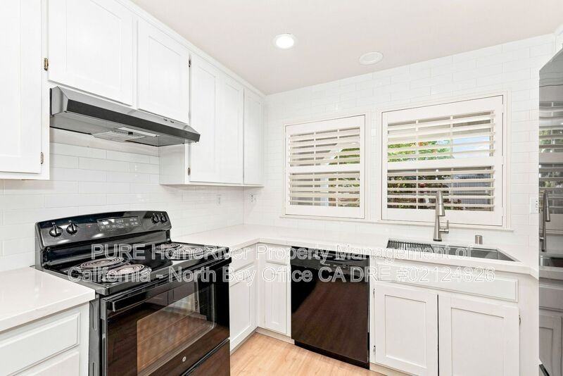 2360 Battersea St - Photo 7 of 24