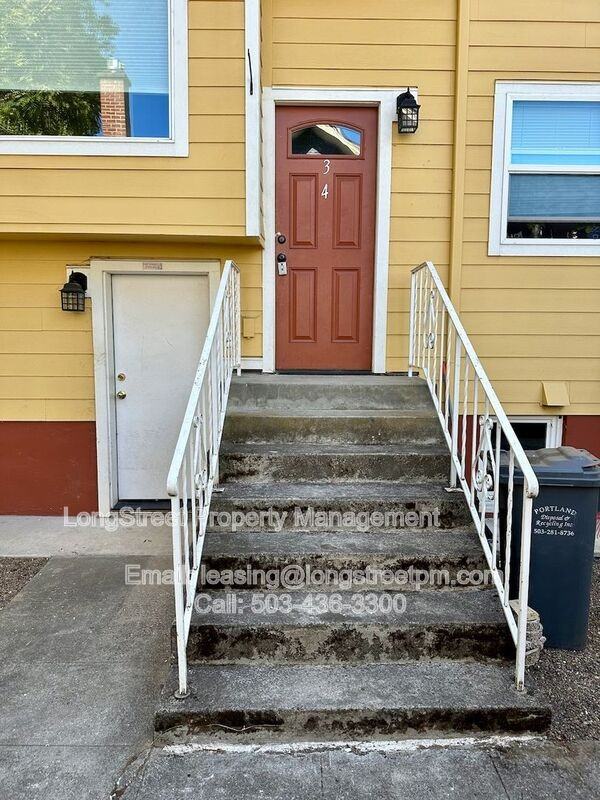 2625 Ne Clackamas St #4 - Photo 2 of 17