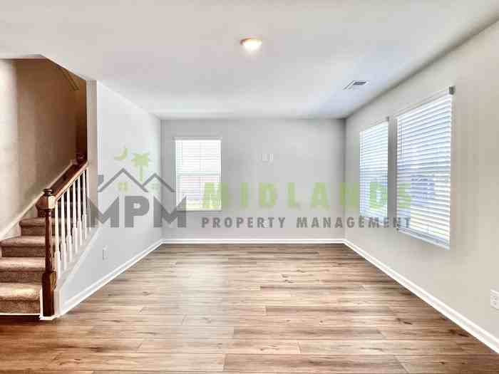 3068 Harborview Dr - Photo 3 of 48