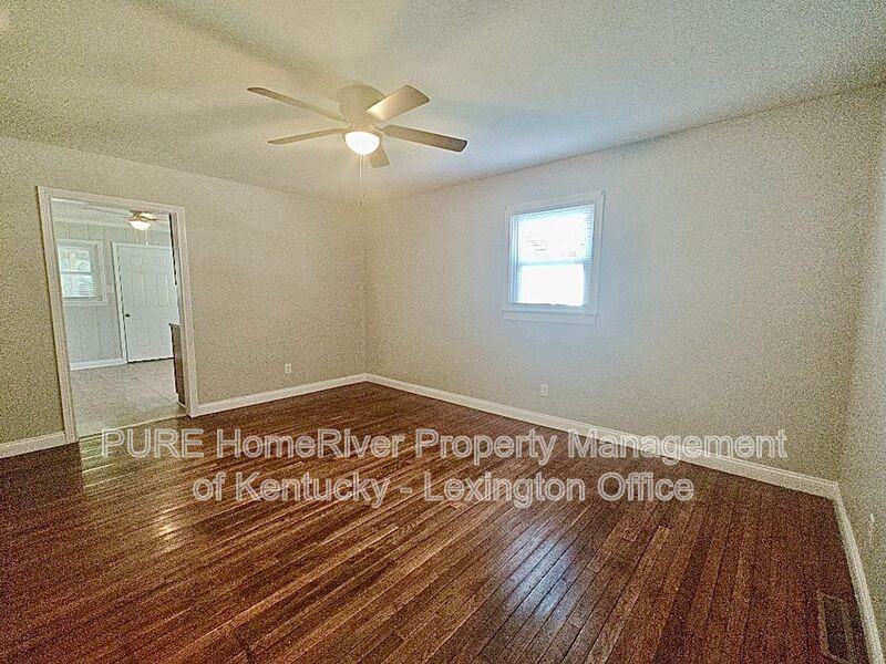 608 Main Ave - Photo 4 of 20