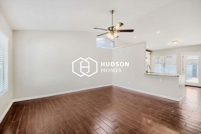 421 E Bart Dr - Photo 6 of 30