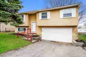 featured image of 3917 Hendron Rd