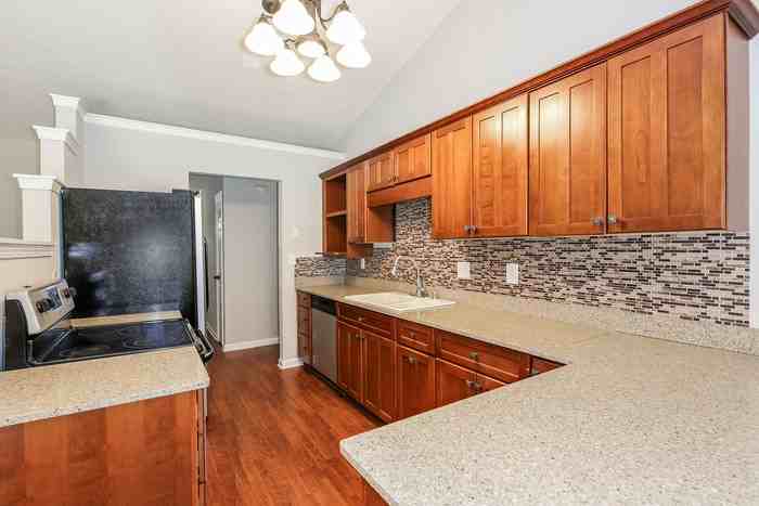 20 Black Oak Ct - Photo 3 of 10