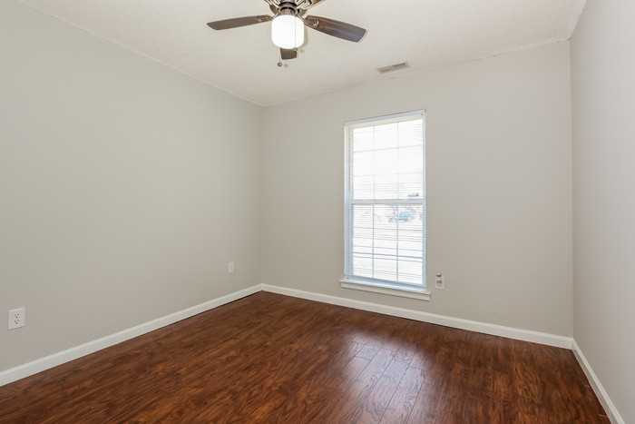 20 Black Oak Ct - Photo 7 of 10