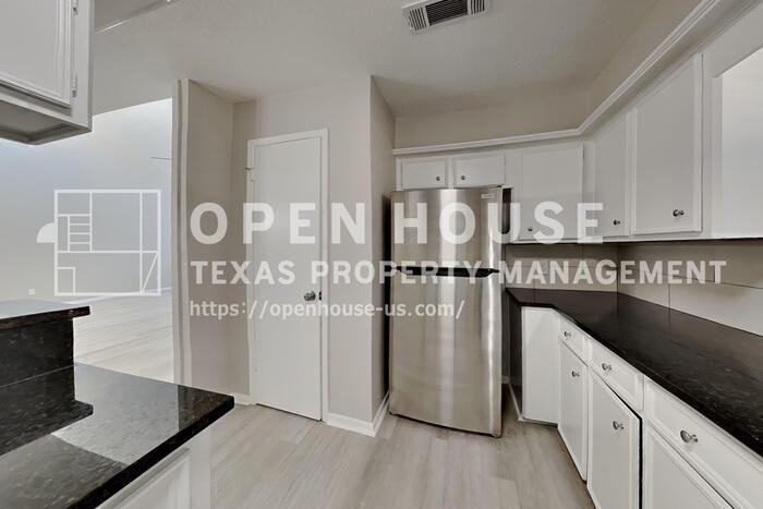 12015 Osage Park Dr - Photo 7 of 21