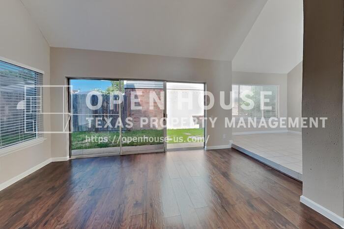 16015 Juniper Grove Dr - Photo 5 of 21