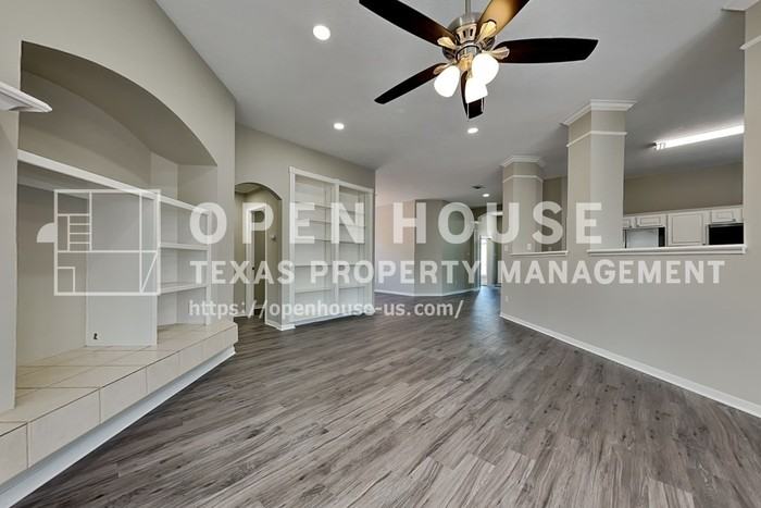 30915 Trinket Dr - Photo 4 of 20