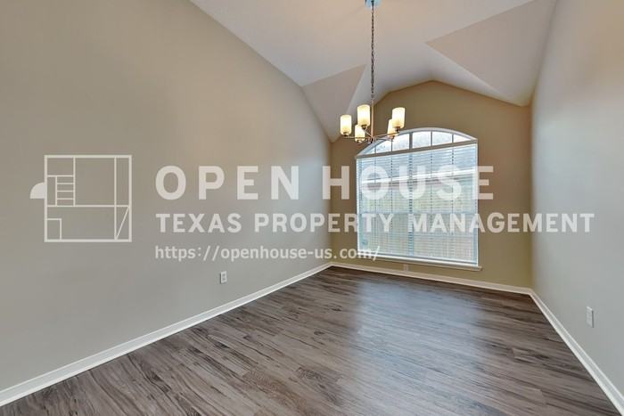 30915 Trinket Dr - Photo 7 of 20