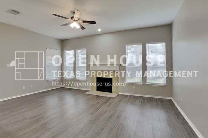 19302 Arbor Pines Ln - Photo 6 of 20