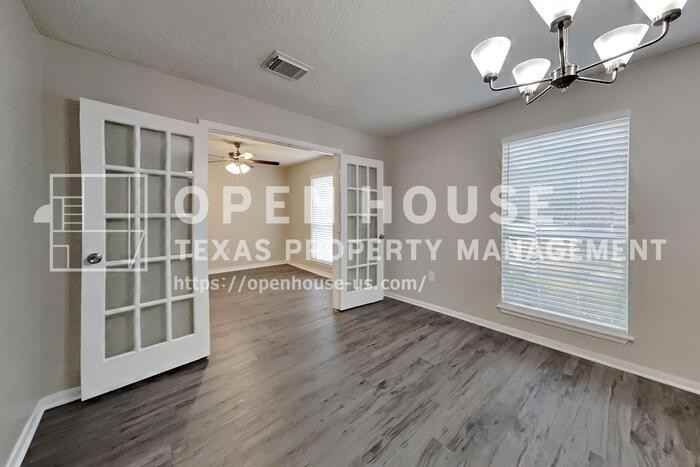 5307 Summerfield Ln - Photo 7 of 20
