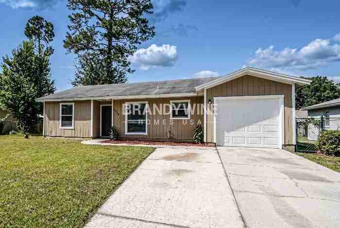 2938 Olson Ln N - Photo 2 of 24