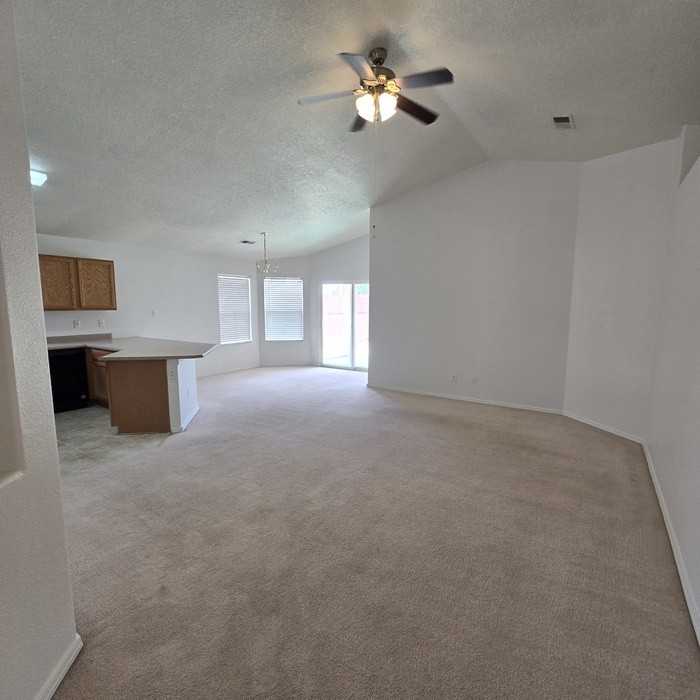 2527 Ghost Ranch St Sw - Photo 4 of 27