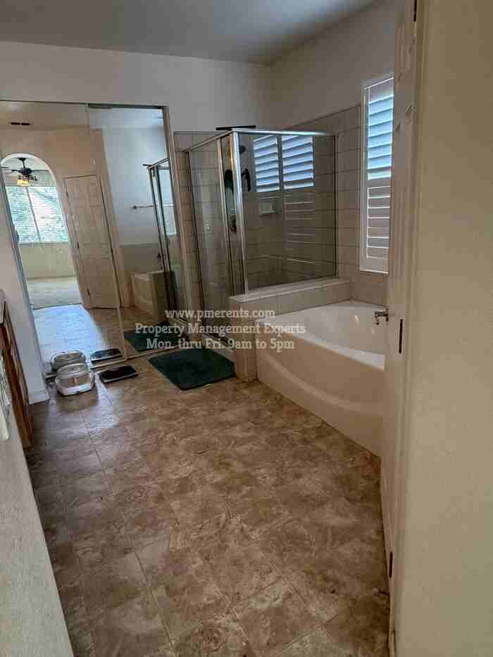 2531 Crestmore Cir - Photo 6 of 7