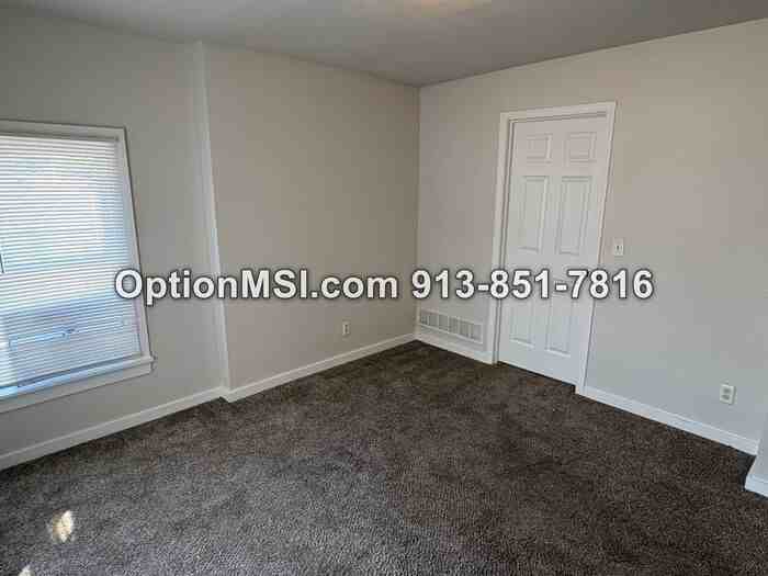 31 S 7th St #B - Photo 5 of 21