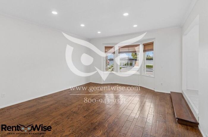 1032 Egret St - Photo 7 of 50