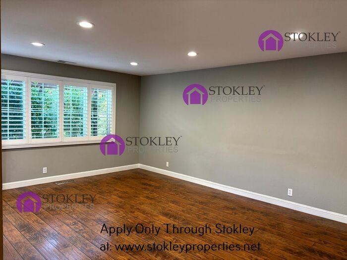 1536 Claycord Ave - Photo 3 of 13